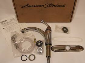 4433001f15.002 American Standard - Quince Kitchen Faucet With Sidespray Chrome