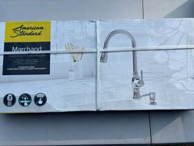 7029301.075 American Standard Marchand Single Handle Pull-down Sprayer Kitchen Faucet