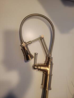 63125lf-gl Brizo Artesso 1.8 Gpm Pre-rinse Pull-down Kitchen Faucet With Dual Jo