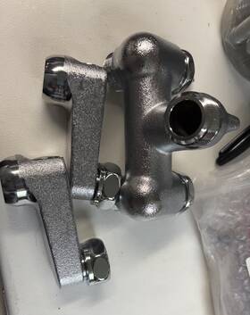 Ab173-207krcf Chicago Faucet Company T14092016 And 305 Series Wall Mounted Valve Body