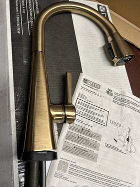 19802zczdst Delta Lenta Single-handle Pull-down Kitchen Faucet - Champagne Bronze