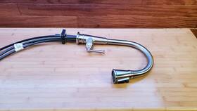 19830 Delta Kitchen Faucet Pull Down Shield Spray Single Hole Mount