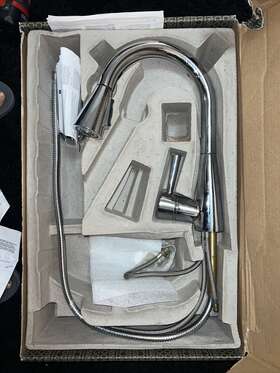 63700 Delta Brizo Venuto Chrome Faucet For Parts/repair