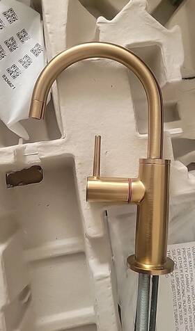 1930lf-h-cz Delta Faucet Company Contemporary Round Hot Water Dispenser - Champagne Bronze