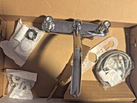 2400lf Delta Faucet Company Classic Kitchen With Side Spray Model
