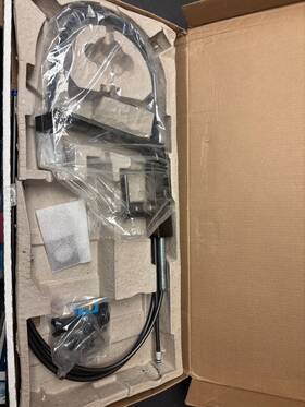9693-ks-dst Delta Faucet Company Pivotal 1-handle Exposed Hose Kitchen Black Stainless