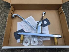 Gid-2013016 Delta Faucet 120lf Classic Single Handle Kitchen Chrome 8.00 X 10.50