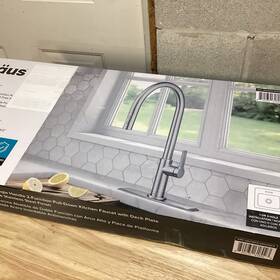 Kpf-2821sfs Delta Kraus Oletto 1.8 Gpm High Arc Single Handle Pull Down Kitchen Faucet