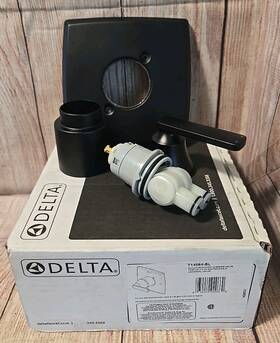 T14064-bl Delta Monitor 14 Series Universal Valve. Inch New /openbox