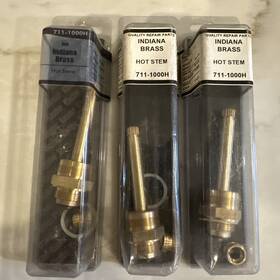 711-1000h Faucet Lot Of 3 Kissler Stem Hot Right-hand