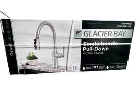 Hd67894w-1008d2 Glacier Bay Oswell Single-handle Pull-down Kitchen Faucet In Stainless Steel