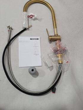 72850251 Hansgrohe Talis Kitchen Faucet 1.75 Gpm Single Hole Pull Down Defective