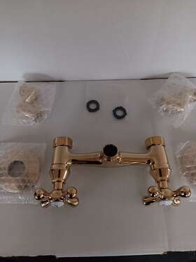 Cck2132 Kingston Brass 663370130113 Wall Mount Kitchen Faucet Polished For Parts