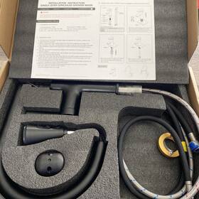 C0001020 Lavatrum Kitchen Faucet C0001020-black Used/au