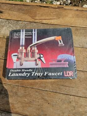 Ldr 019442127466 Laundry Tub Faucet Double Handle 2 Hole Fits Standard Tubs Quality Brass New
