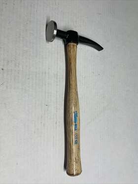 Martin Sprocket 697950142579 Tools 153gb Curved Chisel Hammer With Hickory Handle
