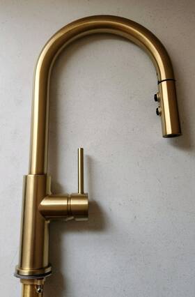 Mno191lcg Miseno Mia 1.8 Gpm Pull Down Kitchen Faucet Champagne Gold