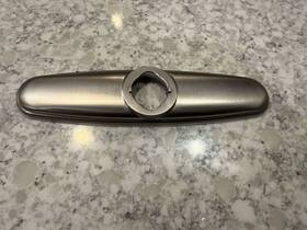 184342 Moen Faucet Deck Plate S-2