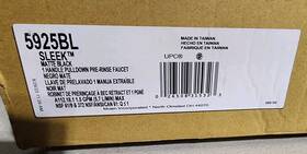 5925bl Moen Sleek Matte Black One-handle Pulldown Kitchen Faucet -