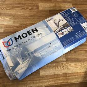 87316w Moen Renzo Glacier 1-handle Low Arc Pullout Kitchen Faucet Cosmetic Dmg
