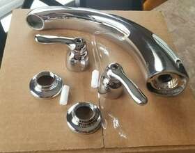 8924 Moen Commercial M-bition 2 Handle Widespread Bathroom Faucet Chrome Read