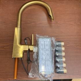 S72308evbg Moen New Smart Pulldown Kitchen Faucet - Brushed Gold B161