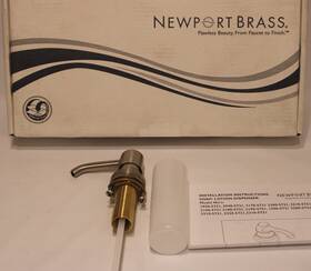 1500-5721 Newport Brass 1500-5721/15s - East Linear Soap/lotion Dispenser Satin Nickel