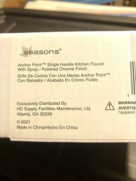 Seasons 194671001333 Single Handle Kitchen Faucet With Spray Chrome New