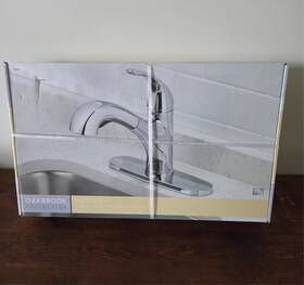 Symmons Industries 4545679 Oakbrook Pacifica Pull-out One Handle Polished Chrome Kitchen Faucet