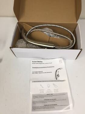 Uf35113 Ultra Single Handle And Hole Lavatory Faucet With Pop Up Assembly