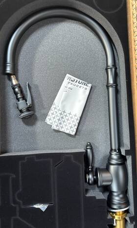 5500-mb Waterstone Faucets Single Hole Pulldown Kitchen Faucet - Matte Black