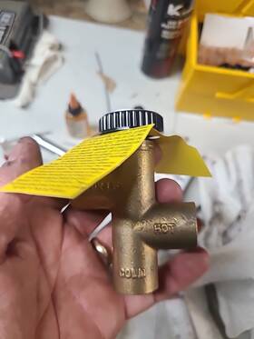 0559133 Watts 559133 3/4 Inch Water Tempering Valve - Mixing For Temp 70a