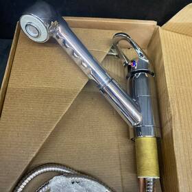 85500 Wolverine Brass Single Lever Kitchen Faucet Pull Out Spray Chrome Unused Nos