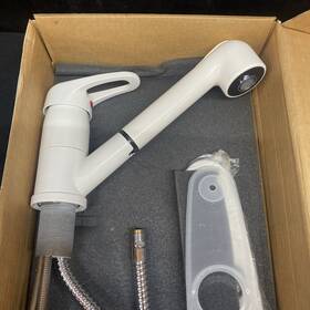 85502 Wolverine Brass Single Lever Kitchen Faucet With Pull Out Spray Nos White