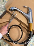 Glacier Bay Market 1-HANDLE Pull-out Sprayer Faucet Polished Chrome Incomplete. Fixed Price $29.99.