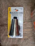 Glacier Bay Market Single-handle Pull-down Spray Head Stainless Steel. Fixed Price $16.90.