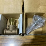 132-122NF 132-123RBF- Chicago Faucets 2" Dial Thermometer 1/4" Npt 2.5" Controls. Fixed Price $229.50.