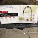 Delta Trask 19933-CZSD-DST Pulldown Kitchen Faucet Champagne Bronze Finish *new*. Fixed Price $224.99.